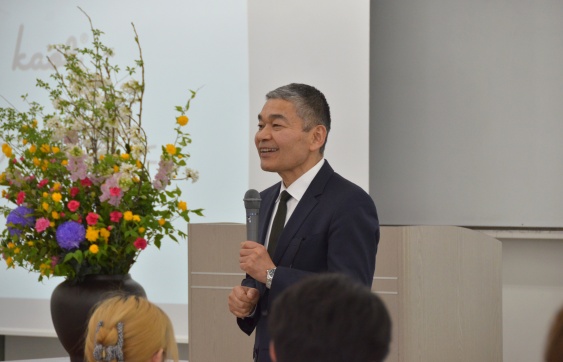 自らの挑戦を「奇跡の逆転劇ではなく、七転び八起き」と振り返る浅野氏