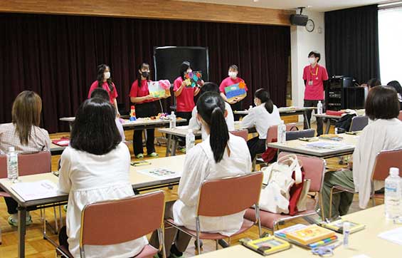 幼児教育学科模擬授業の様子