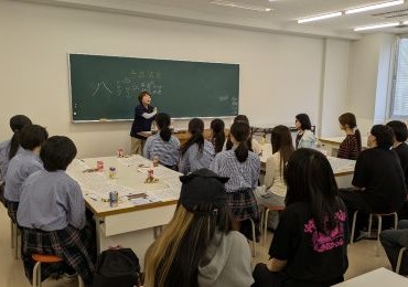 関商工高校＋人間福祉学部の手話講座がスタート