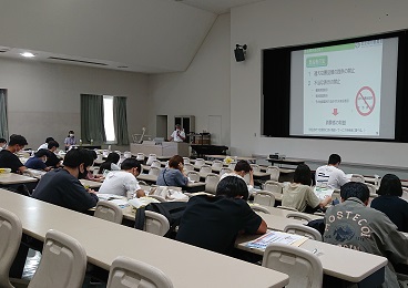 人間福祉学部２年生合同ゼミ「消費生活講座」