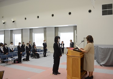 中部学院大学・中部学院大学短期大学部奨学生認証式、羽田奨学金授与式が行われました。